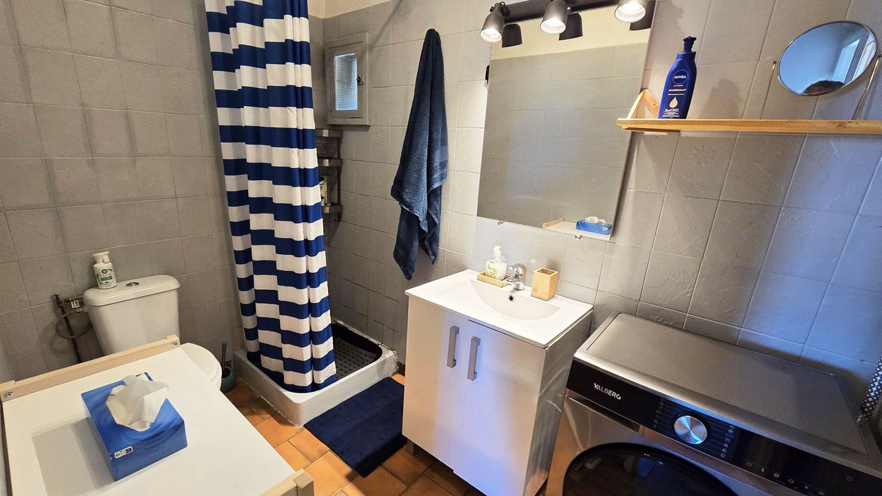 Photo of Bathroom in Bages