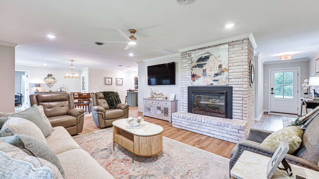 Photo of Livingroom in Judson