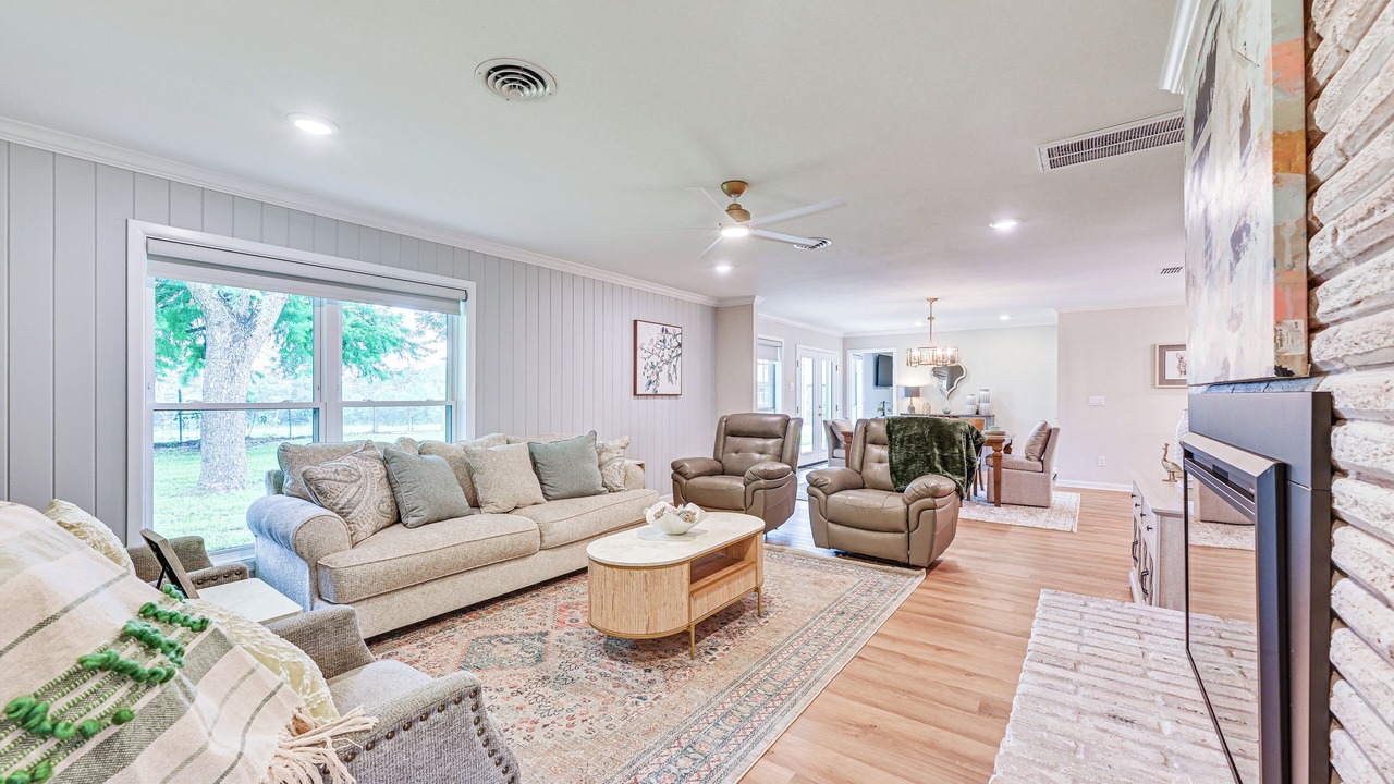 Photo of Livingroom in Judson