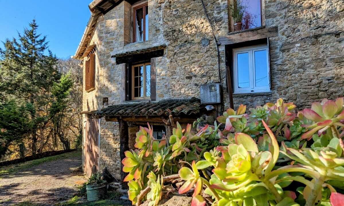Photo of Outdoor in Bourigeole