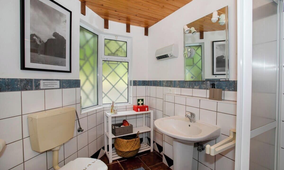 Photo of Bathroom in Ponta Delgada
