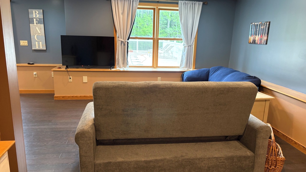 Photo of Livingroom in Jewett City