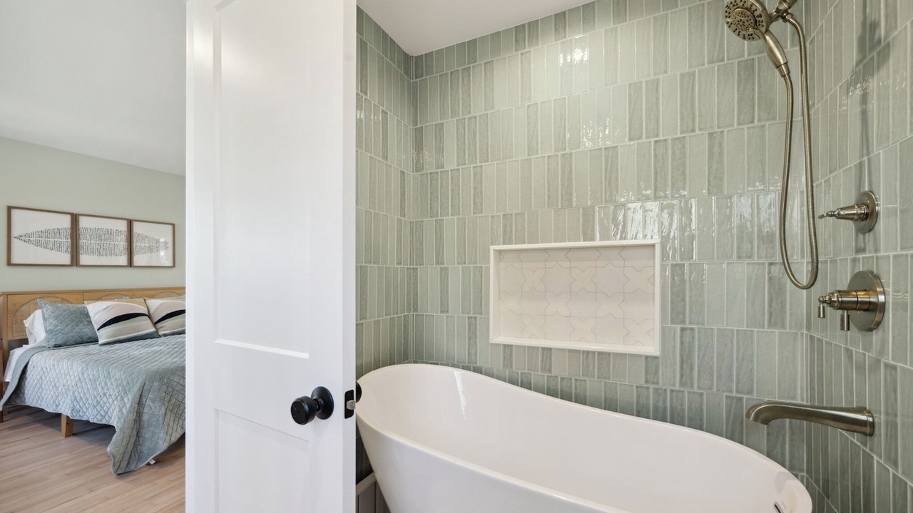 Photo of Bathroom in Cutchogue