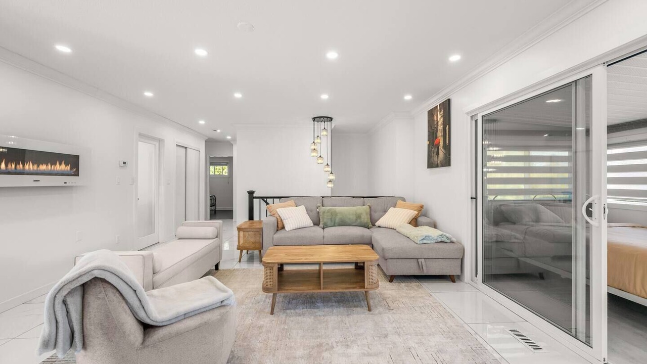 Photo of Livingroom in Abbotsford