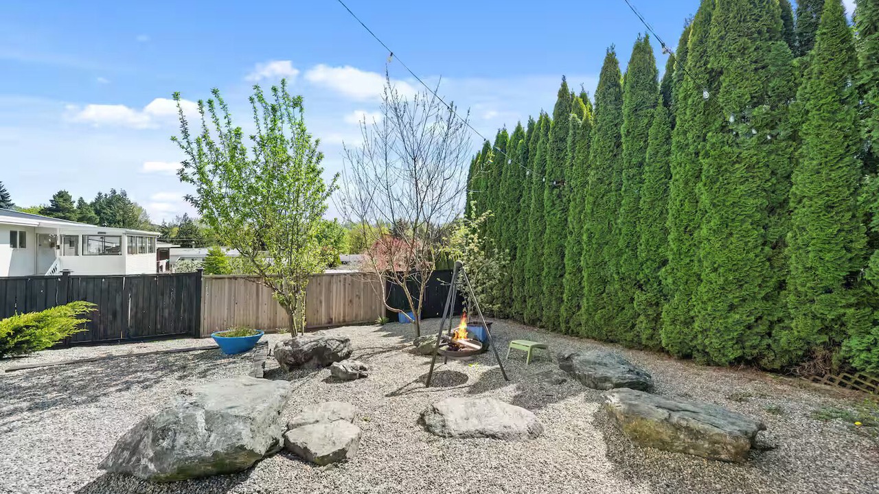 Photo of Outdoor in Abbotsford