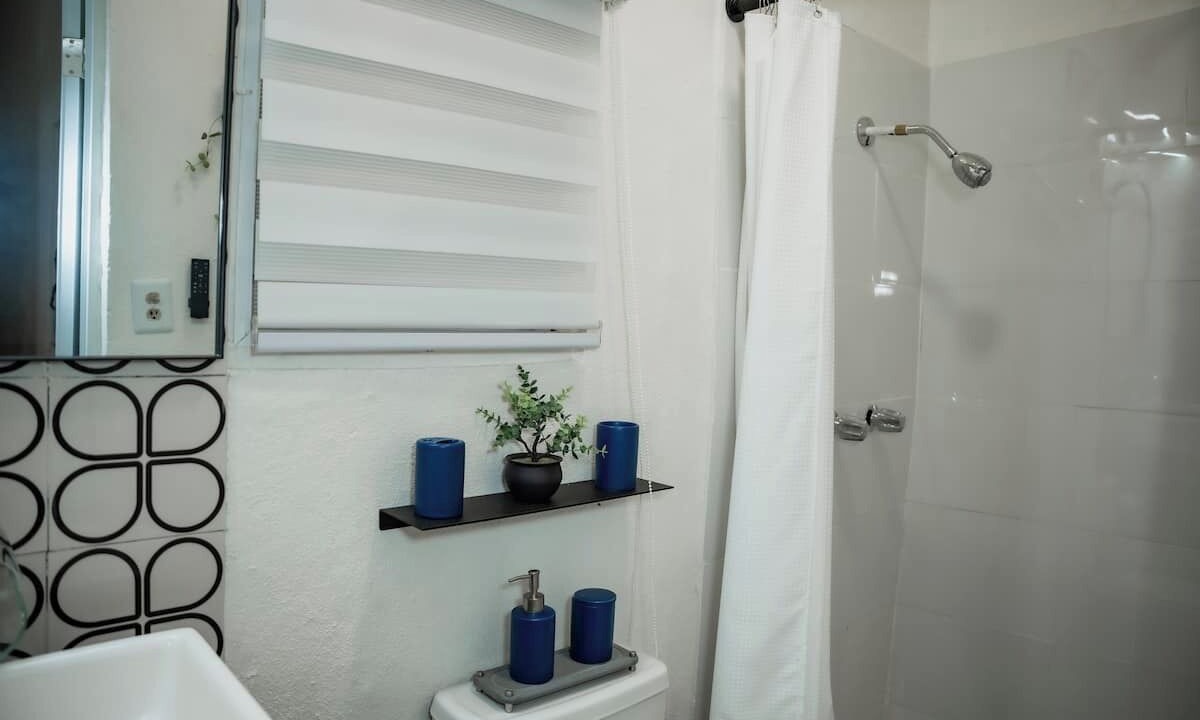Photo of Bathroom in Catano