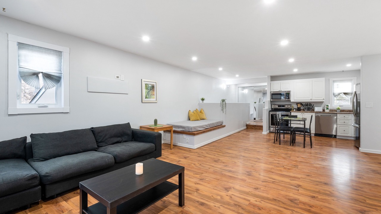 Photo of Livingroom in Winnipeg