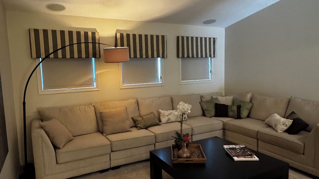 Photo of Livingroom in Northwest Calgary