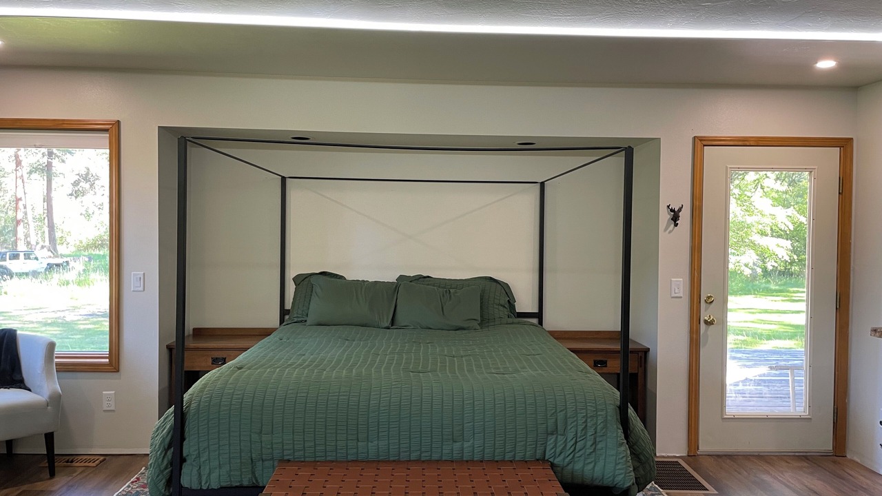 Photo of Bedroom in Frenchtown