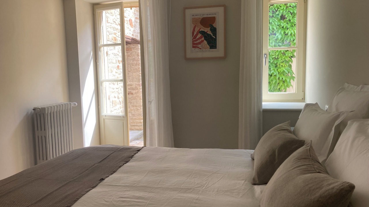 Photo of Bedroom in Savigny-les-Beaune