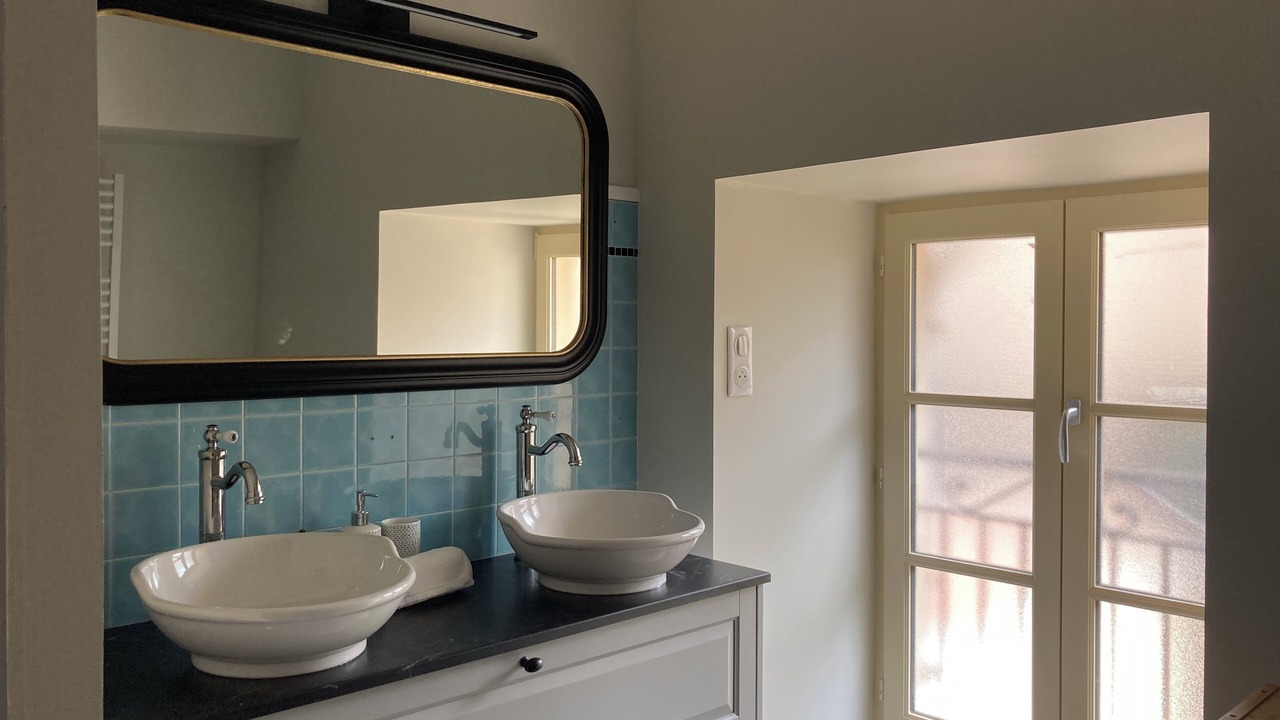 Photo of Bathroom in Savigny-les-Beaune