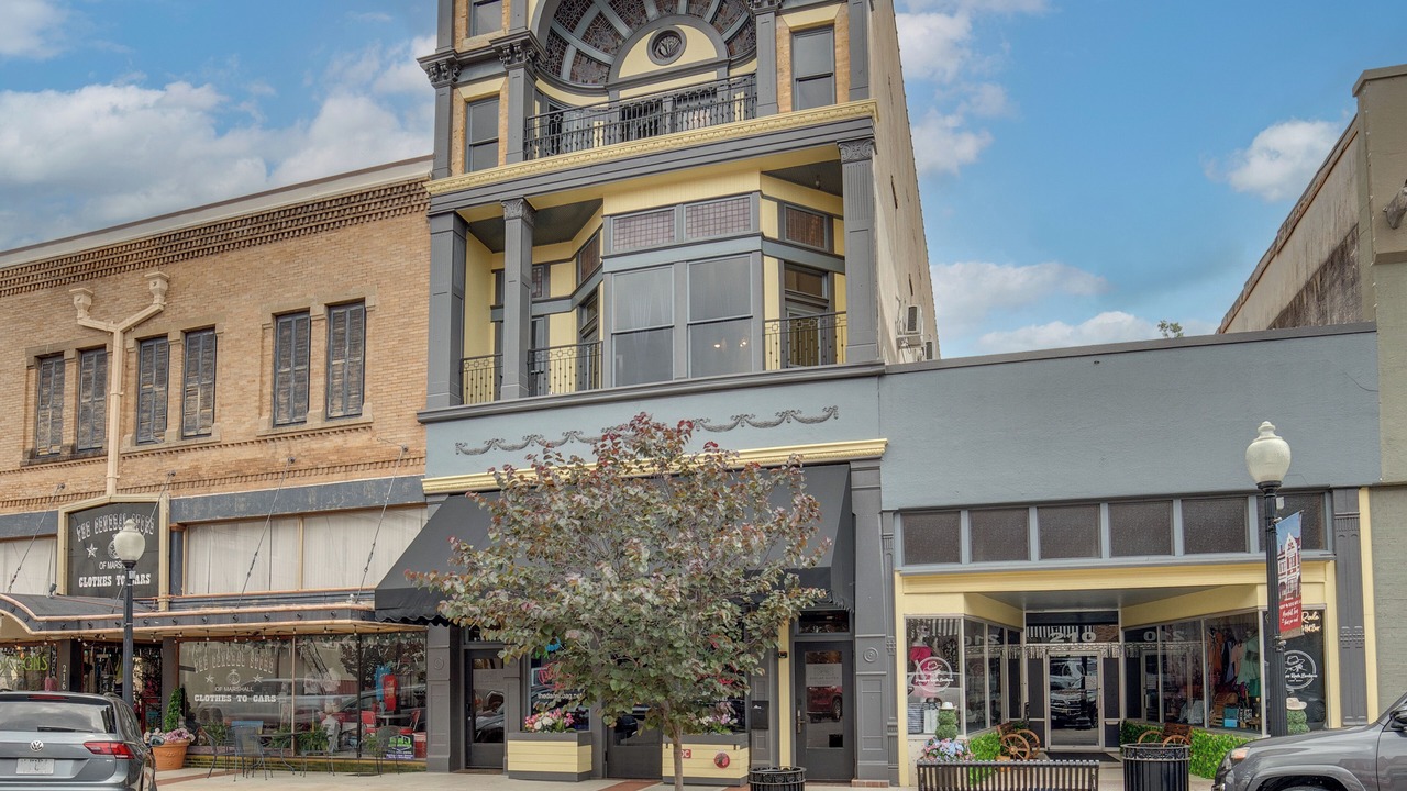 Photo of Outdoor in Marshall
