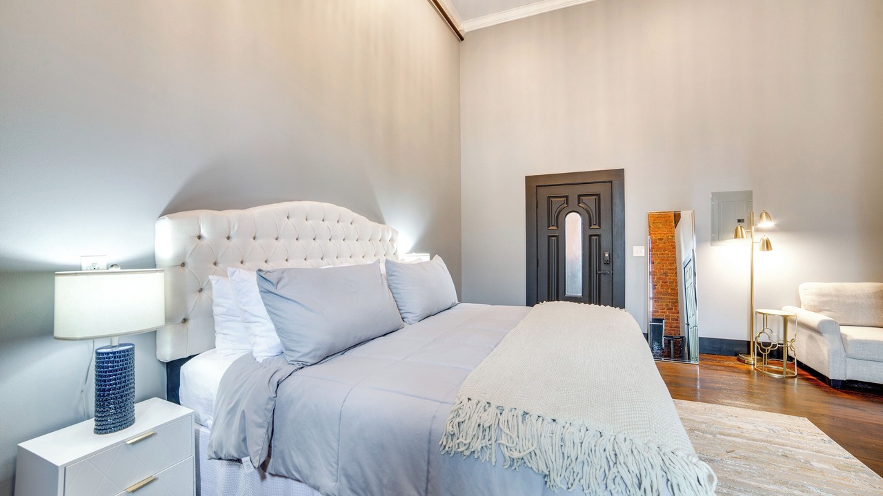 Photo of Bedroom in Marshall