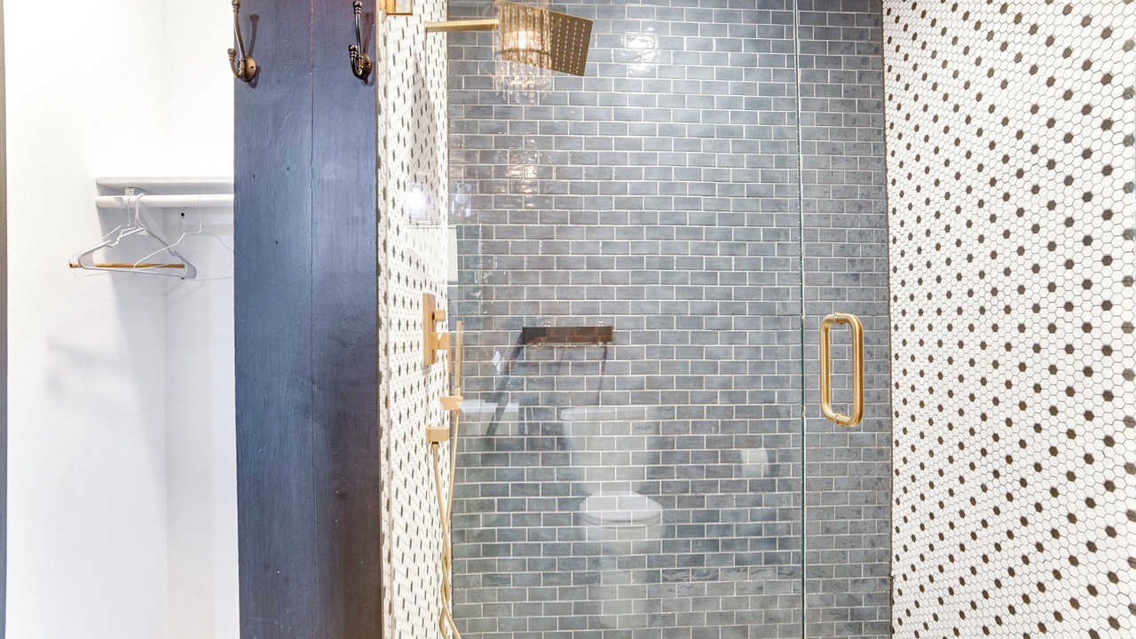 Photo of Bathroom in Marshall