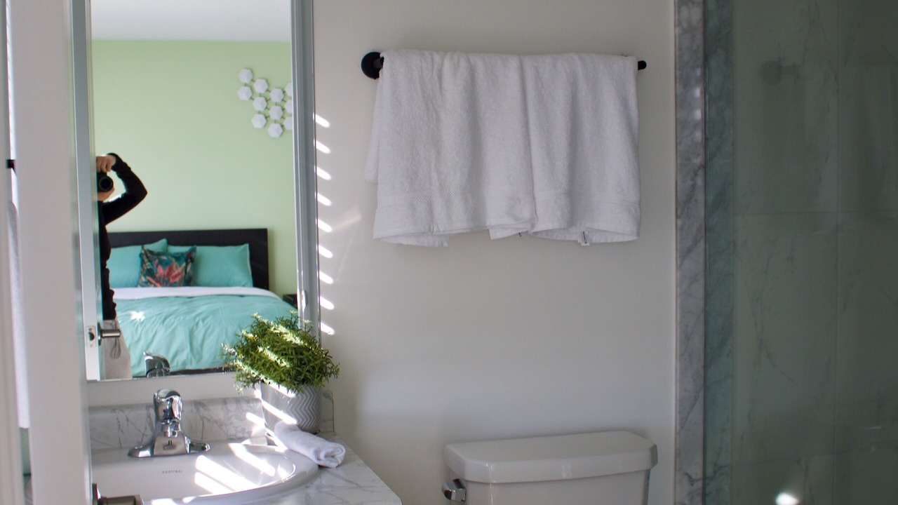 Photo of Bathroom in Wasaga Beach