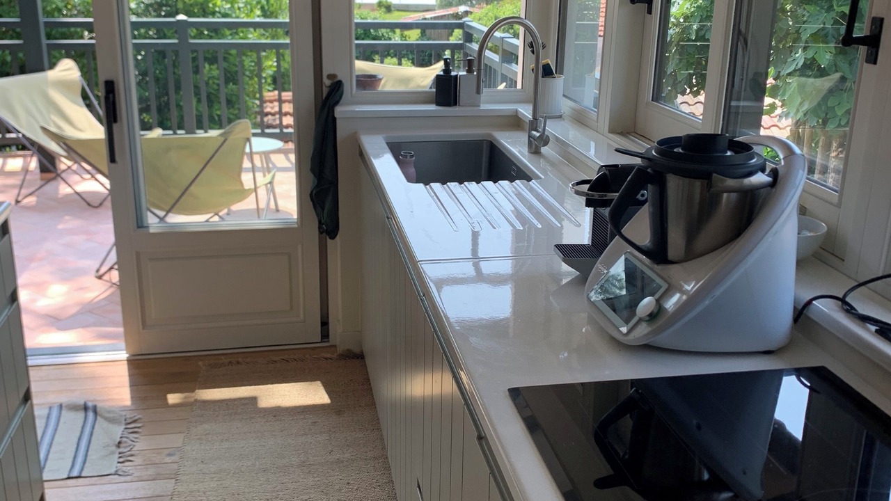 Photo of Kitchen in Piraillan