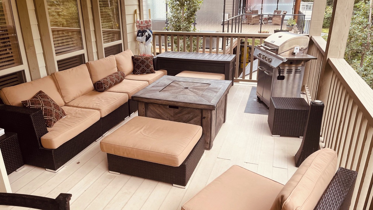 Photo of Patio Balcony in Parkland Beach