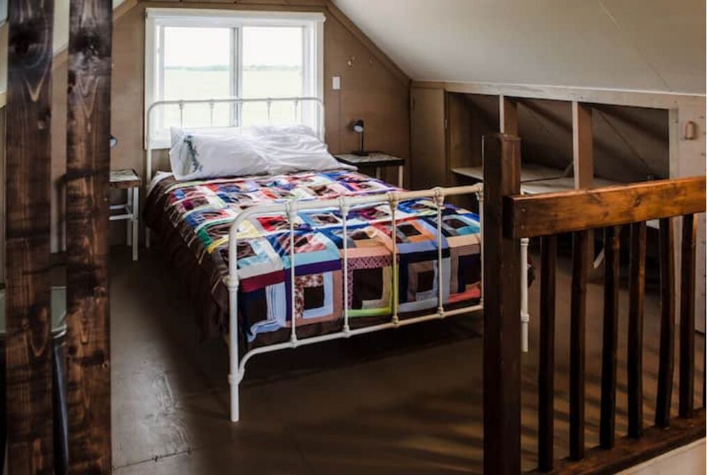 Photo of Bedroom in Castor