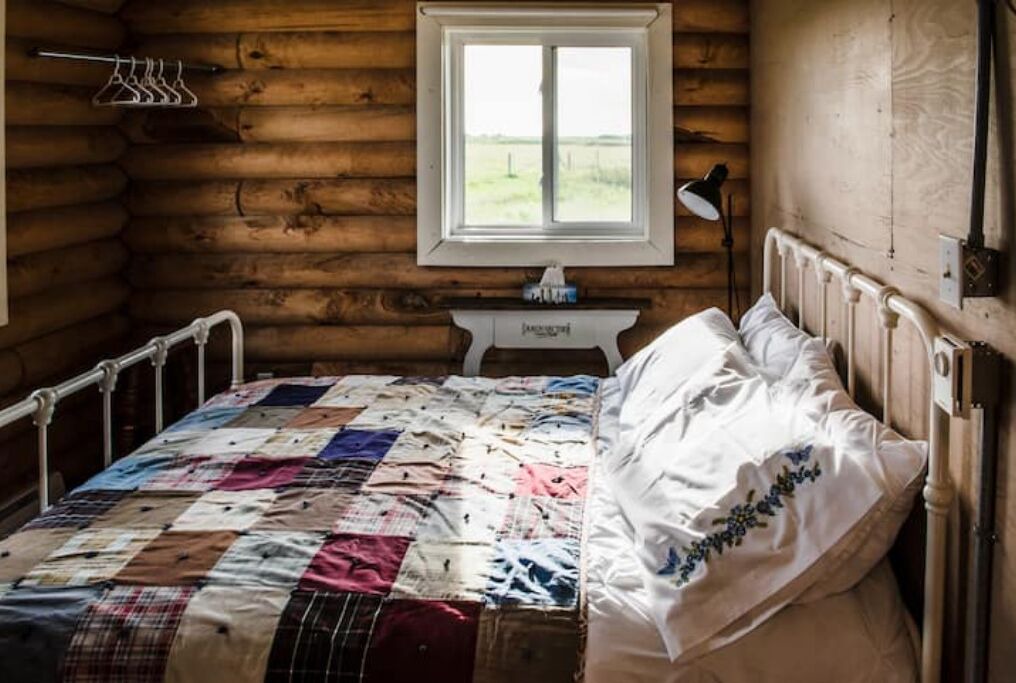 Photo of Bedroom in Castor
