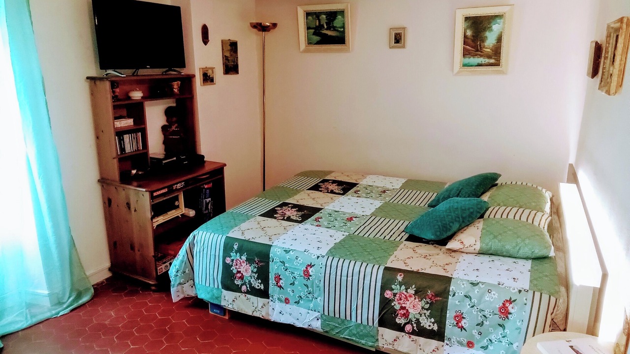 Photo of Bedroom in Roquesteron