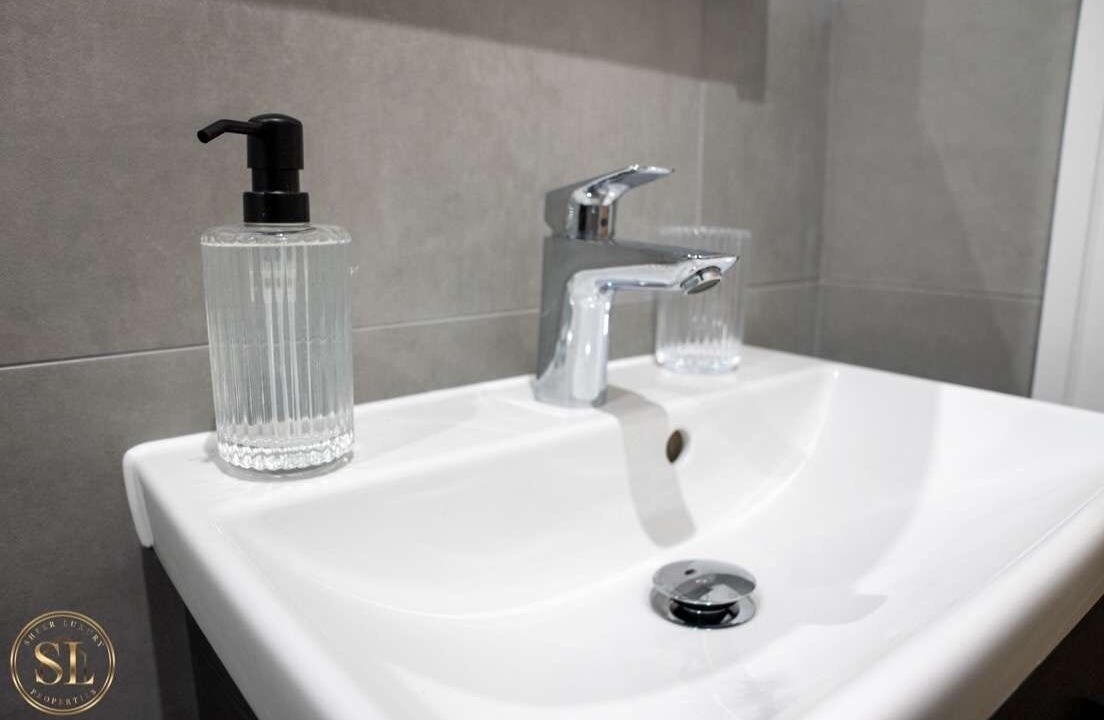 Photo of Bathroom in Coombe Hill