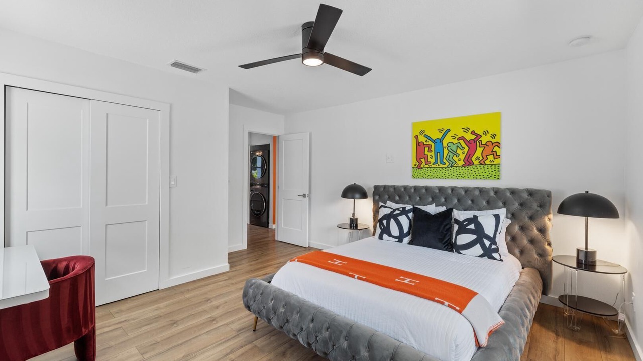 Photo of Bedroom in Arlington Park