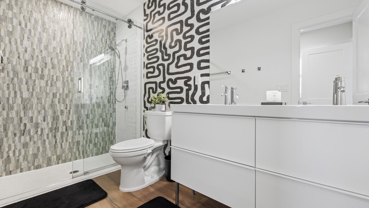 Photo of Bathroom in Arlington Park