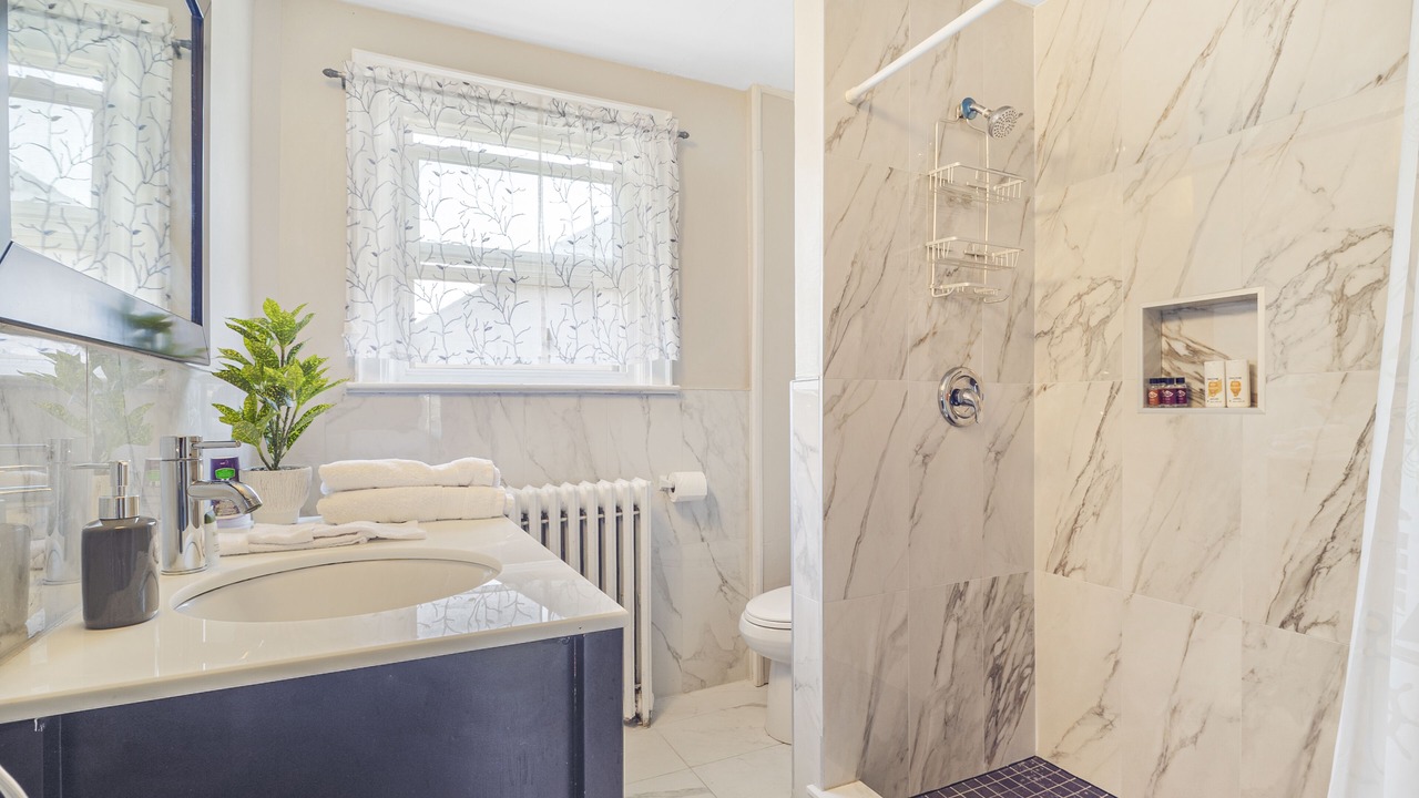 Photo of Bathroom in Thorold