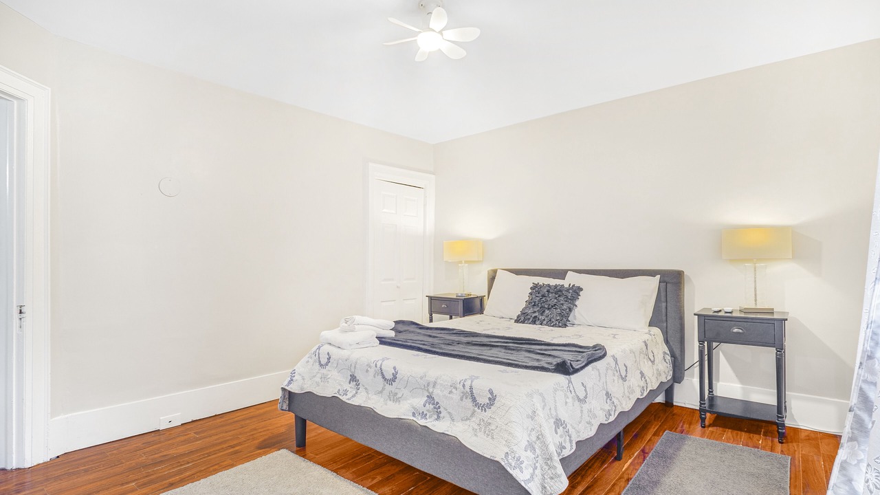 Photo of Bedroom in Thorold