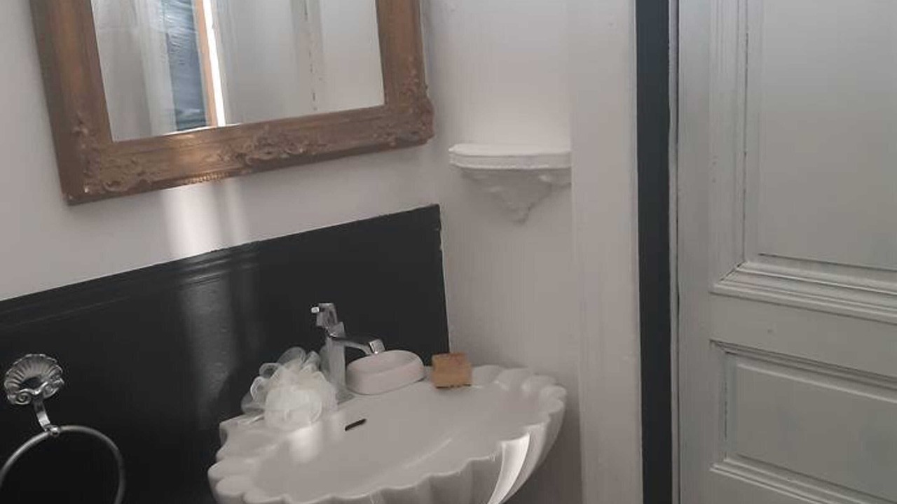 Photo of Bathroom in Pech-Luna