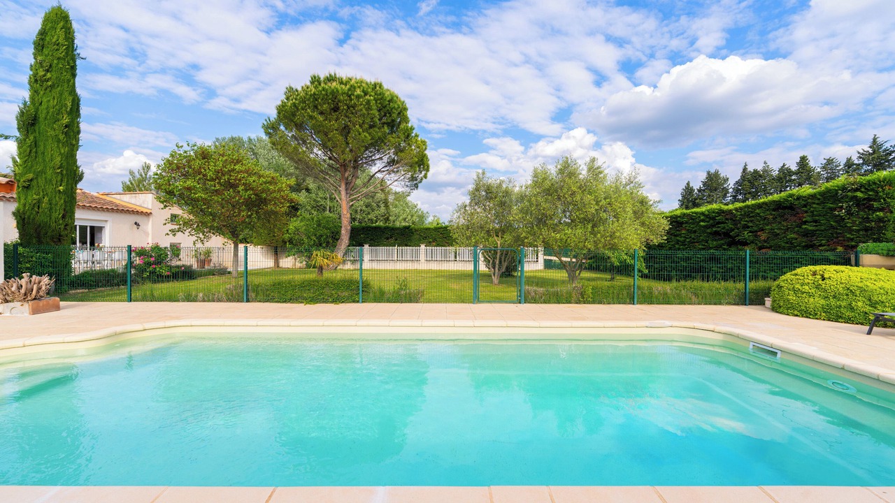 Photo of Outdoor in Caumont-sur-Durance