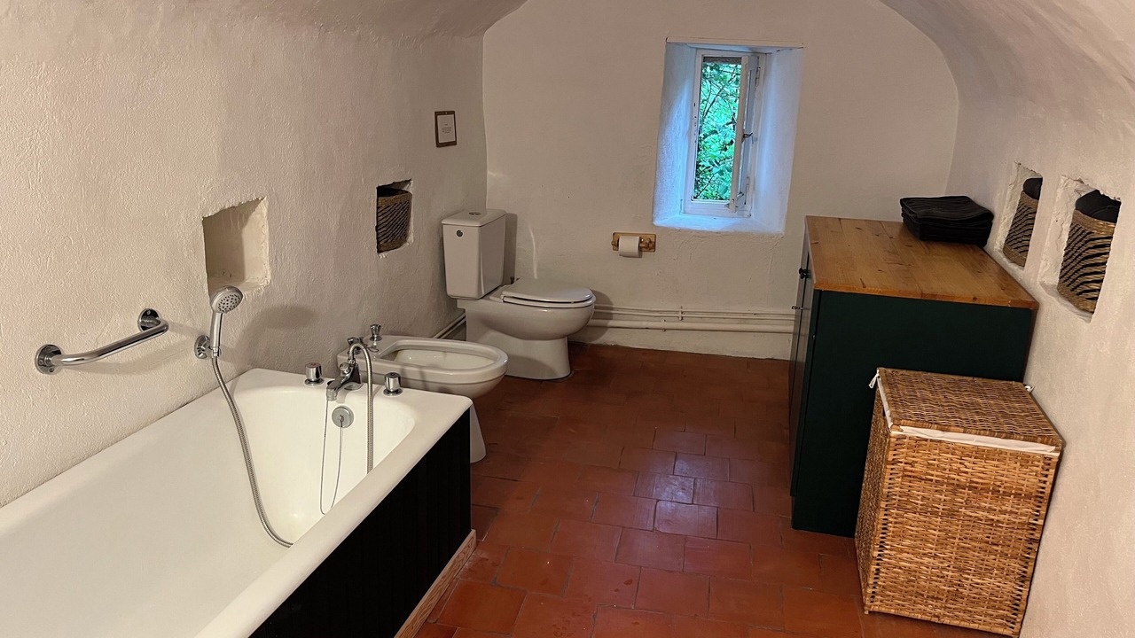Photo of Bathroom in Vesseaux