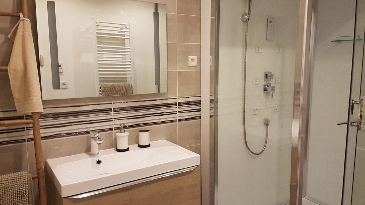Photo of Bathroom in Beziers