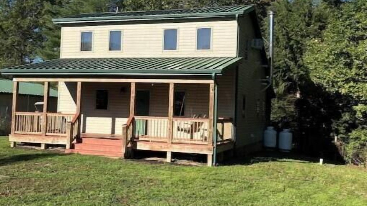 Photo of Outdoor in Nelsonville
