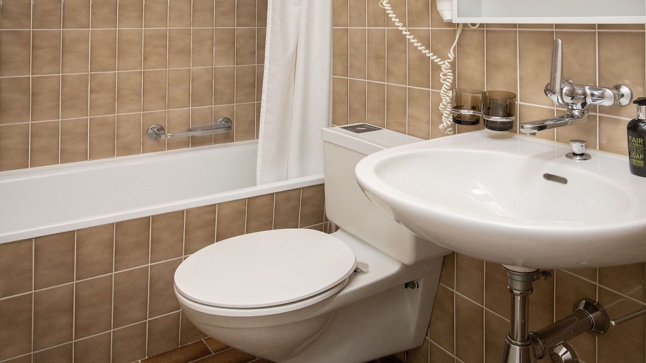 Photo of Bathroom in Falera