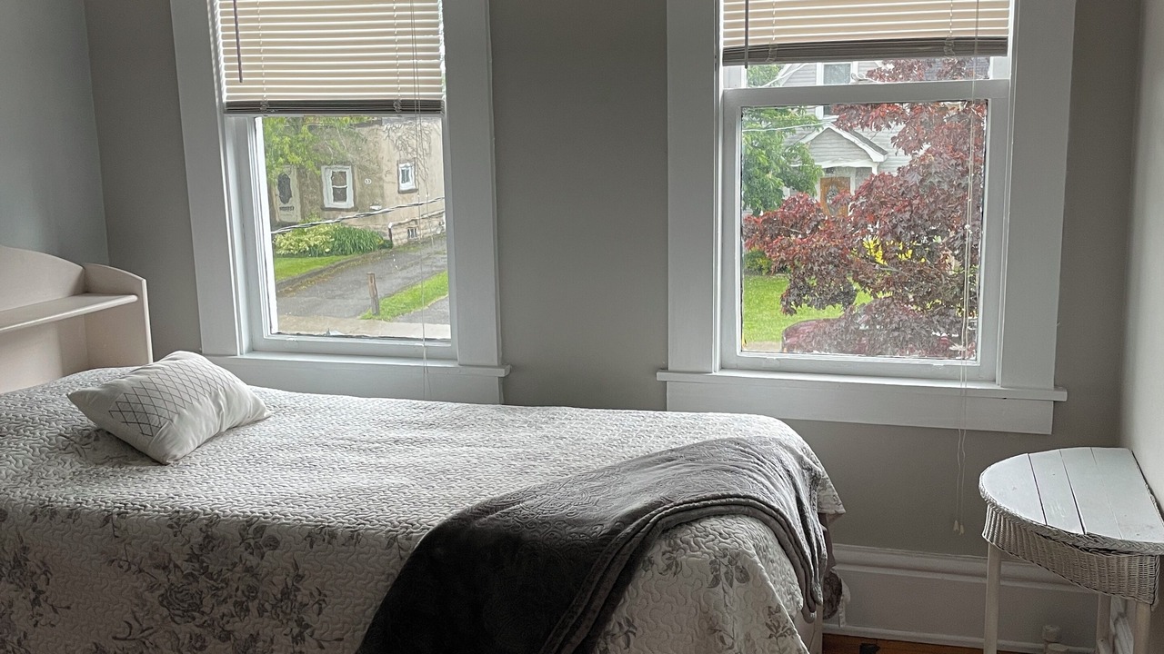 Photo of Bedroom in Welland