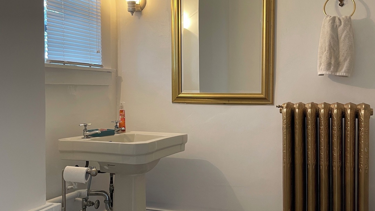 Photo of Bathroom in Welland