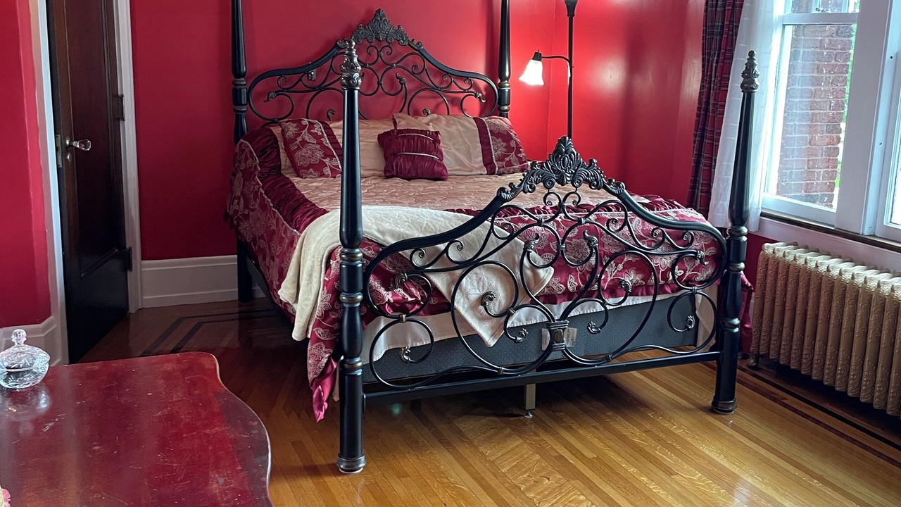 Photo of Bedroom in Welland