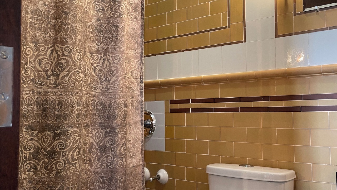 Photo of Bathroom in Welland