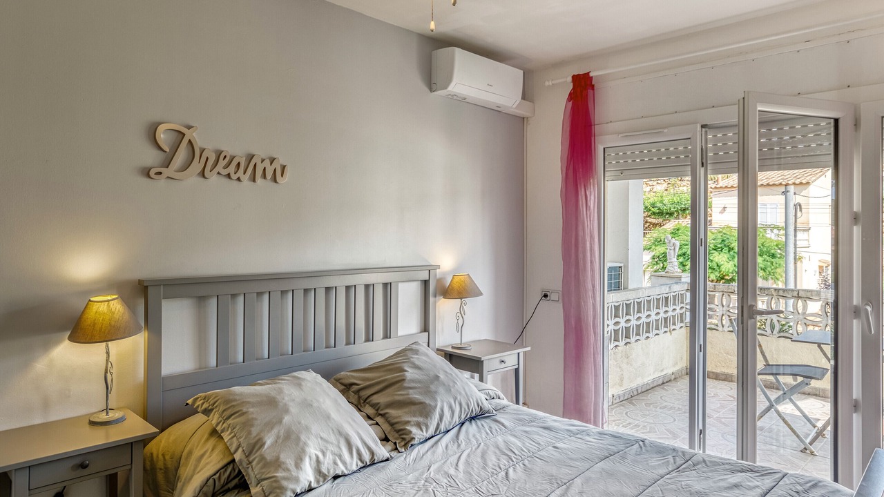 Photo of Bedroom in L'Escala