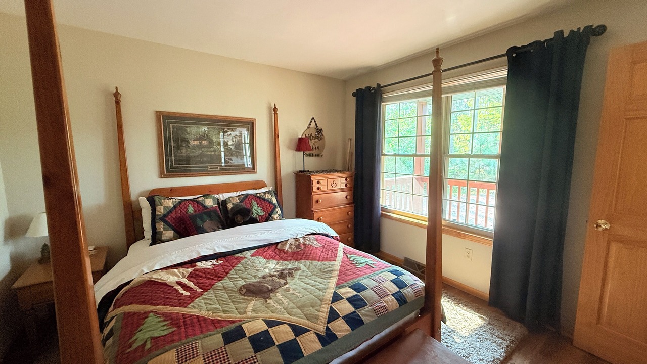 Photo of Bedroom in Nekoosa