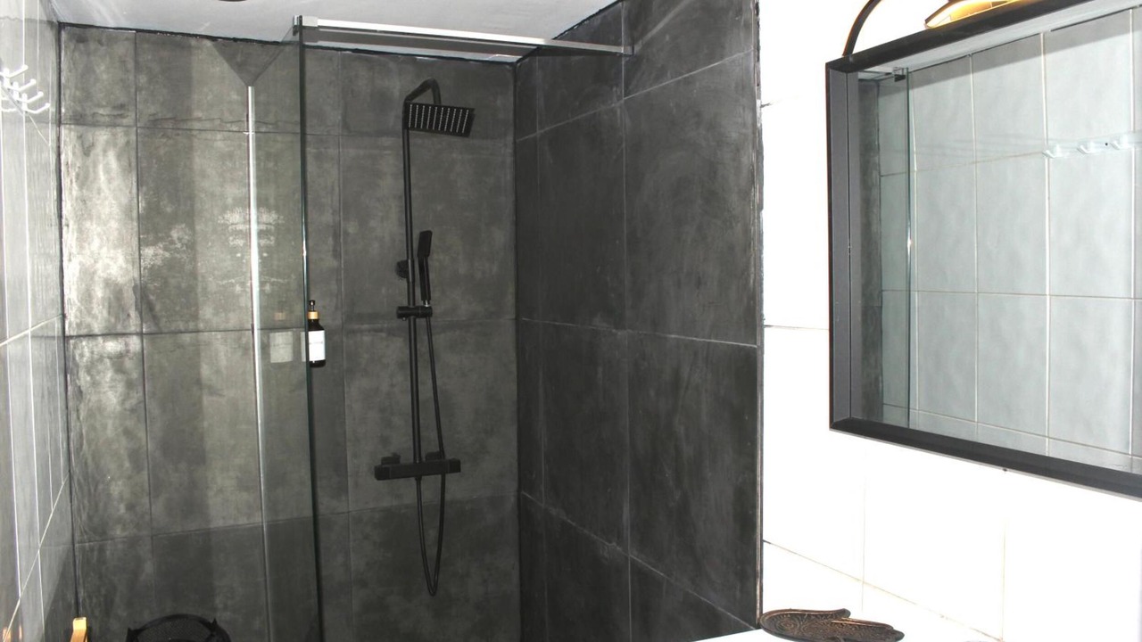 Photo of Bathroom in Alijo