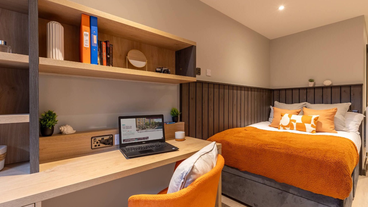 Photo of Bedroom in Saint Paul's