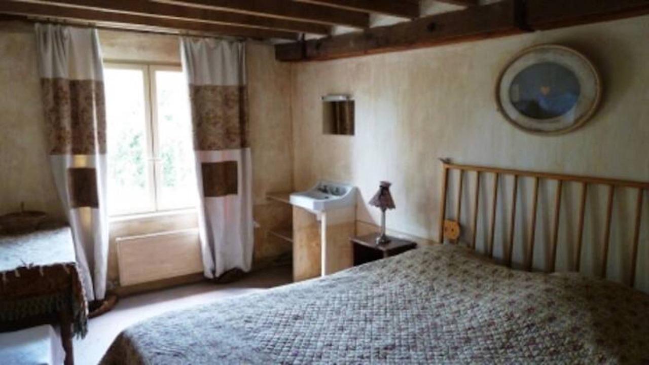 Photo of Bedroom in Beauchamps-sur-Huillard