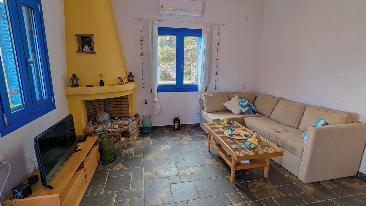 Photo of Livingroom in Loutra