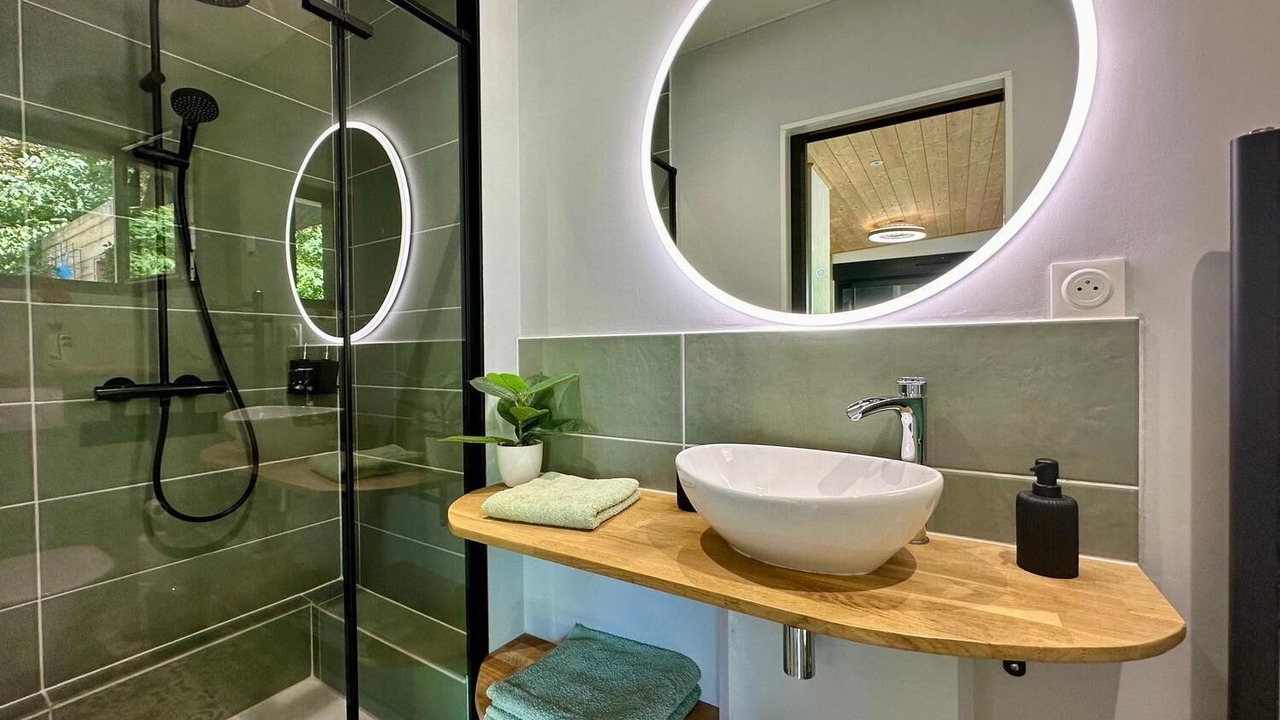 Photo of Bathroom in Dijon