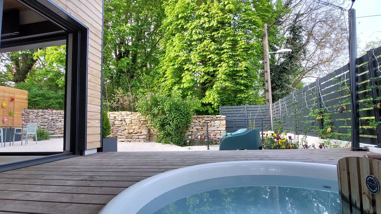 Photo of Patio Balcony in Dijon