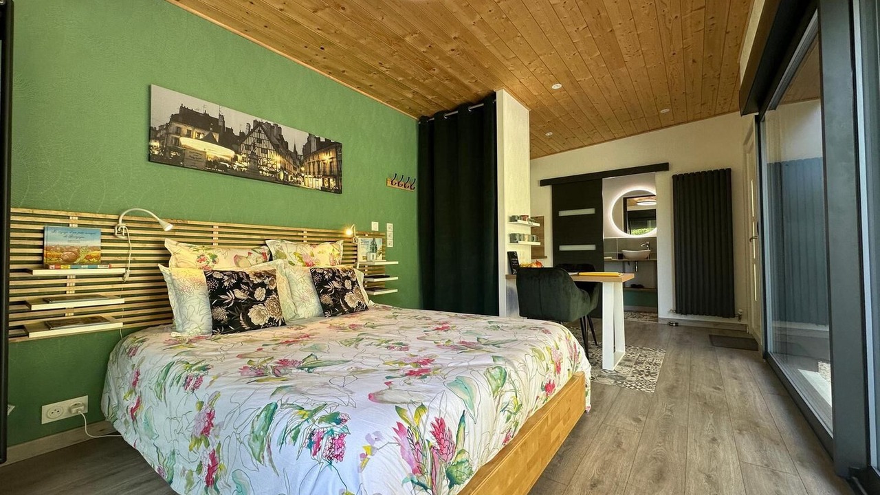 Photo of Bedroom in Dijon
