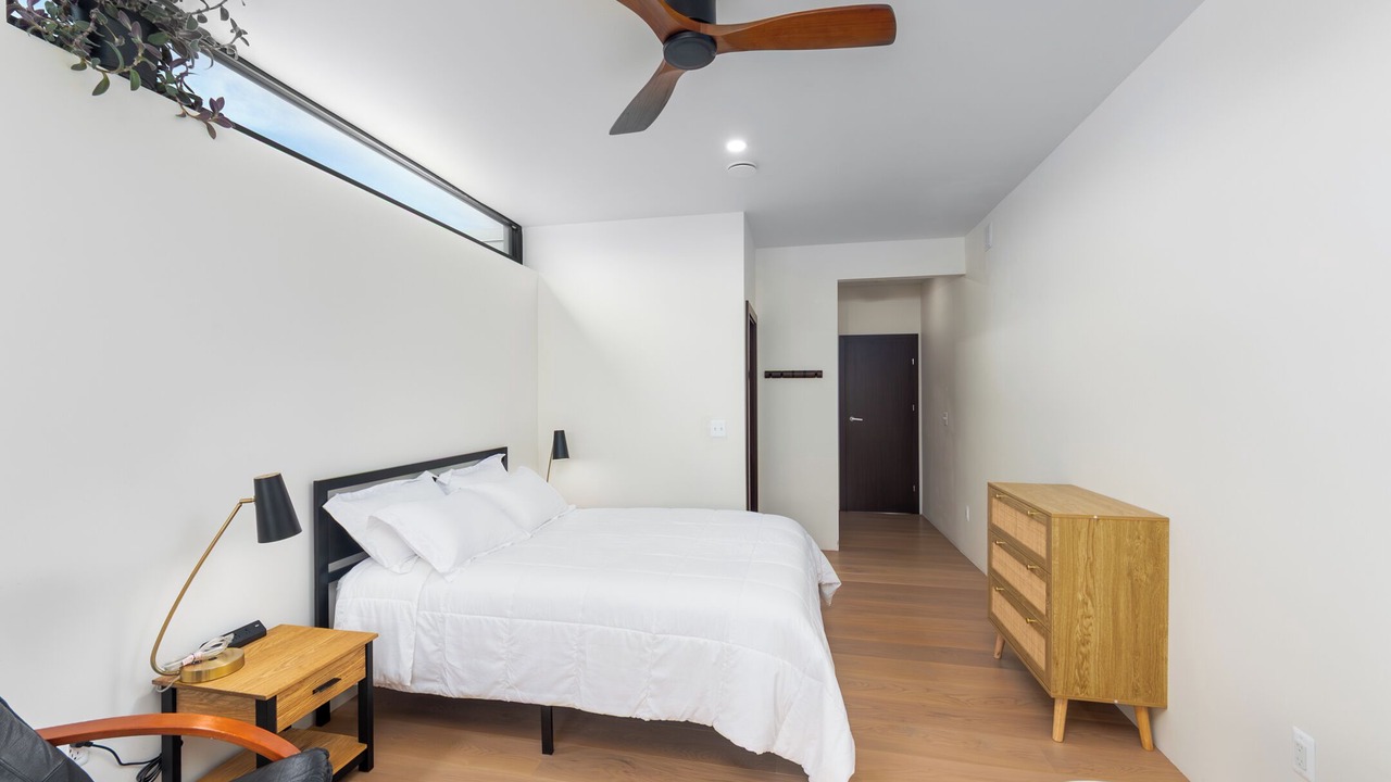 Photo of Bedroom in King