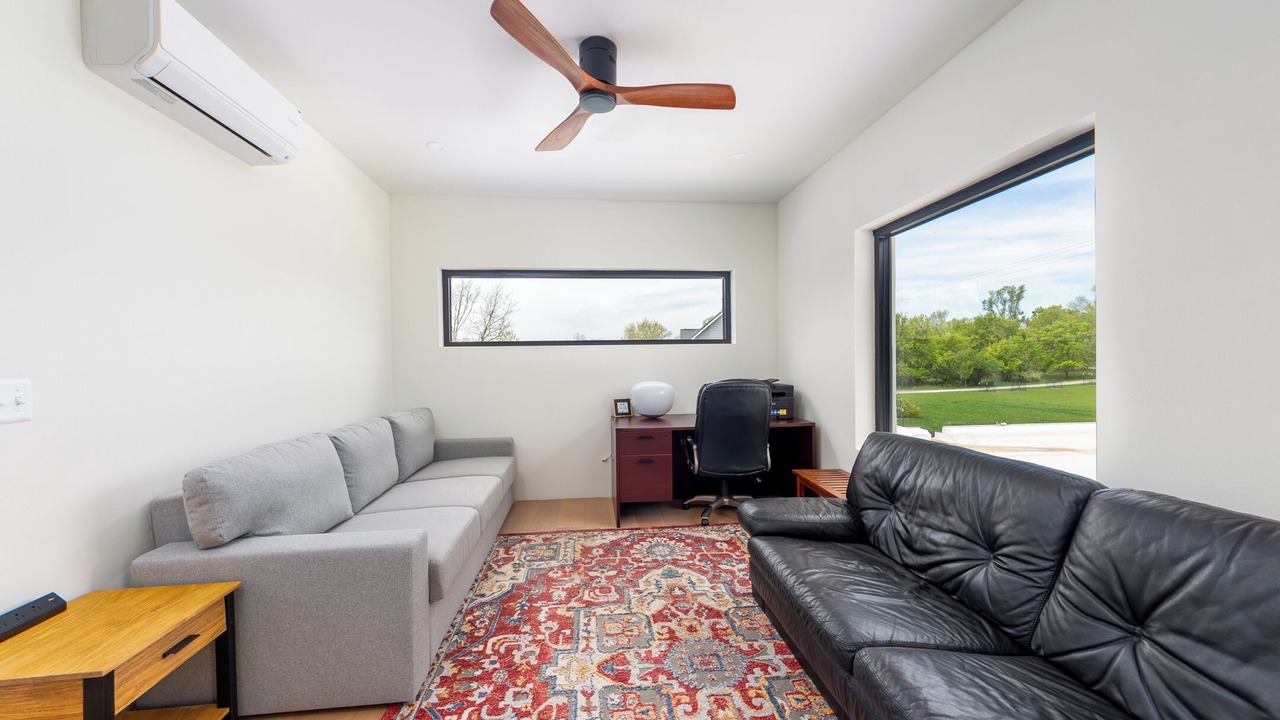 Photo of Livingroom in King